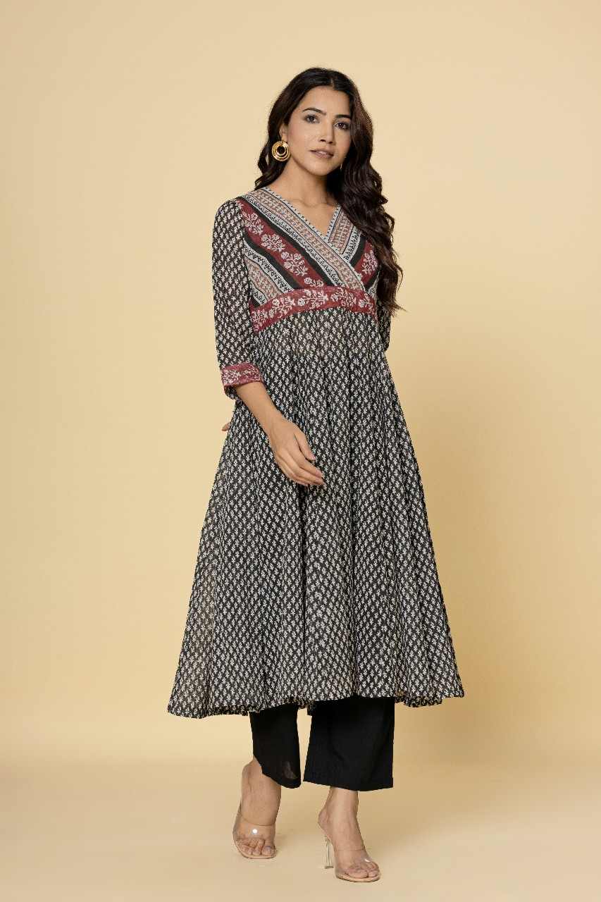 Naksh Black And White Kalidar Kurta With Pants(Set of 2)