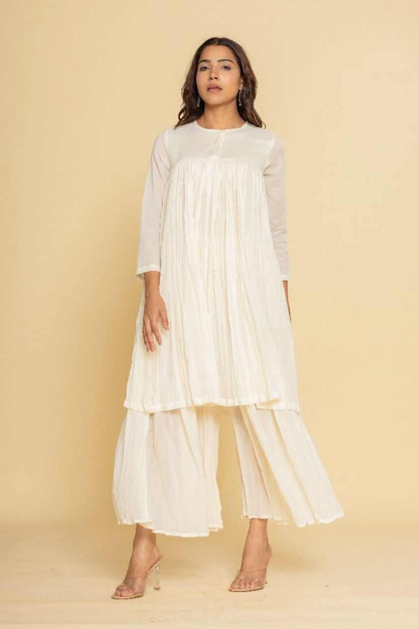 Naksh Whte Mulmul Gathered Kurta And Sharara (Set of 2)