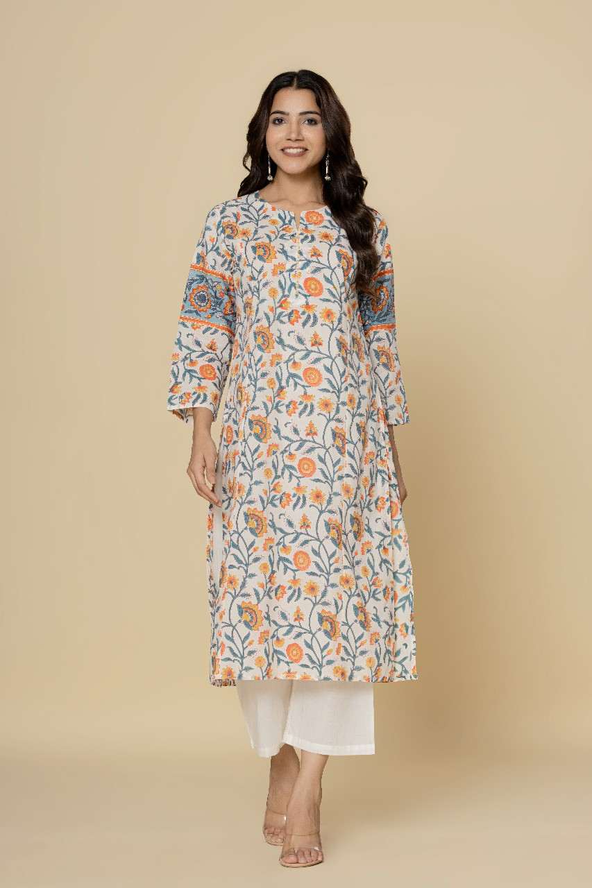 Naksh White Floral Printed Straight Kurta