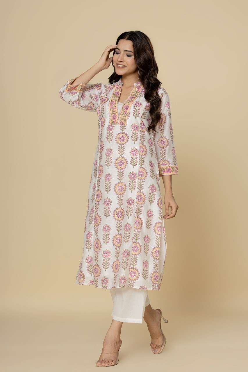 Naksh White Chanderi Straight Kurta