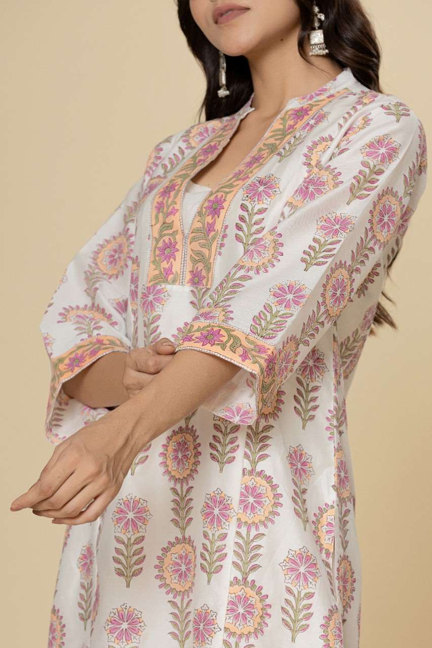 Naksh White Chanderi Straight Kurta