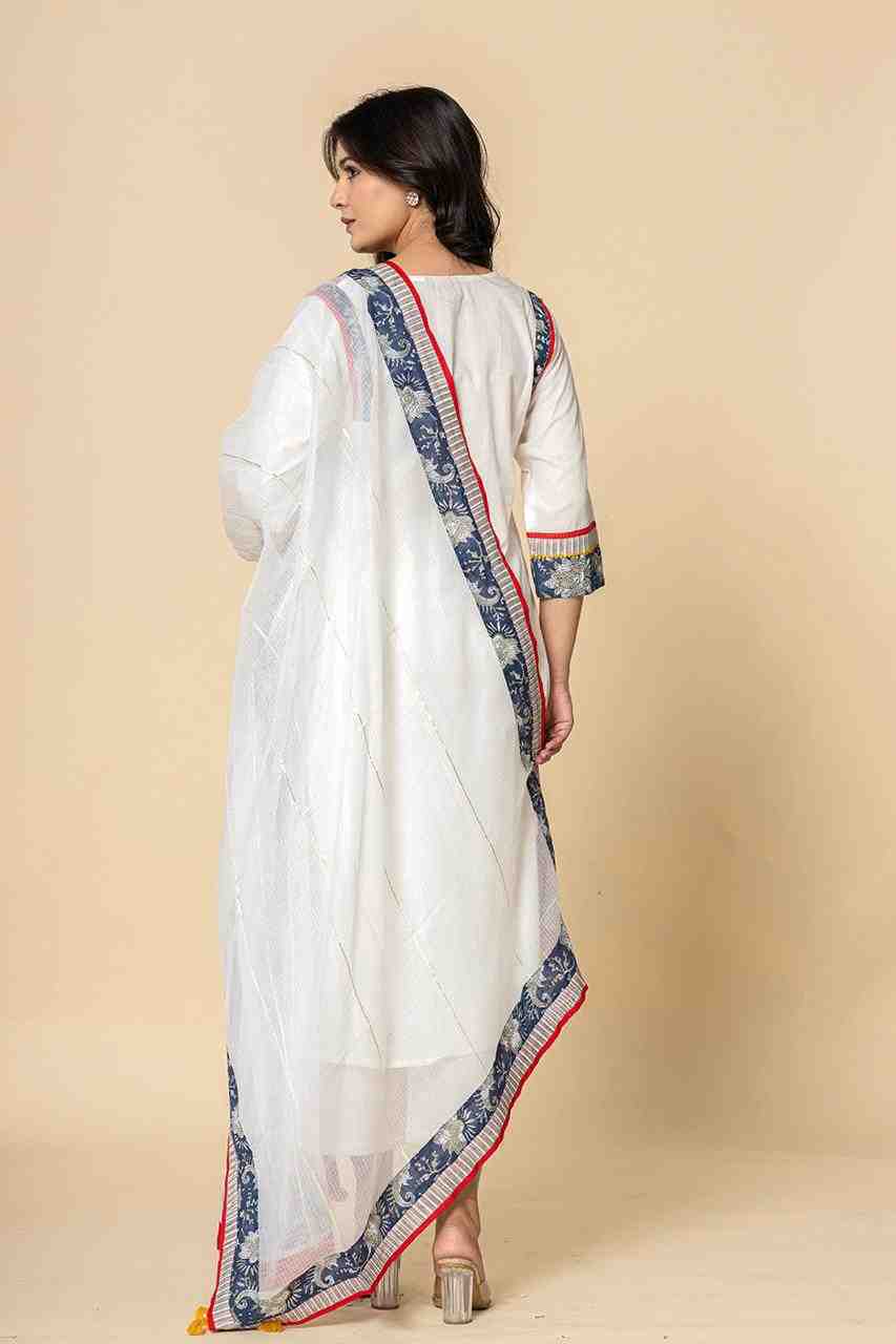 Naksh White Straight Kurta And Dupatta (Set of 2)