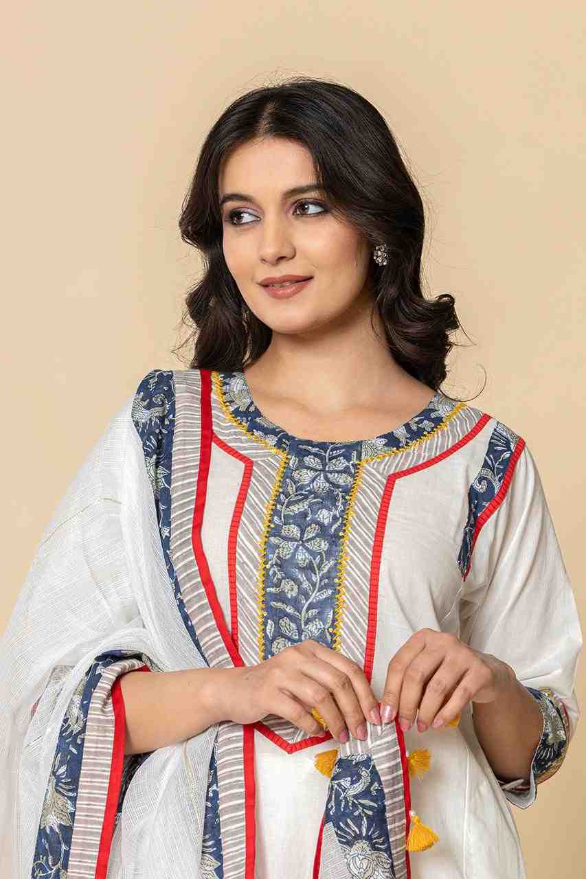 Naksh White Straight Kurta And Dupatta (Set of 2)
