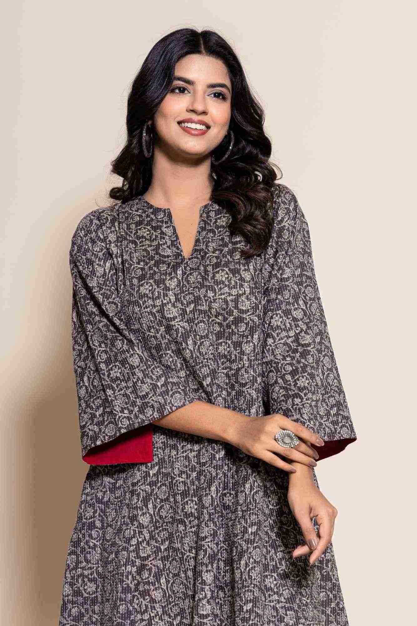 Naksh Grey Katha Printed Kurta And Maroon Pants