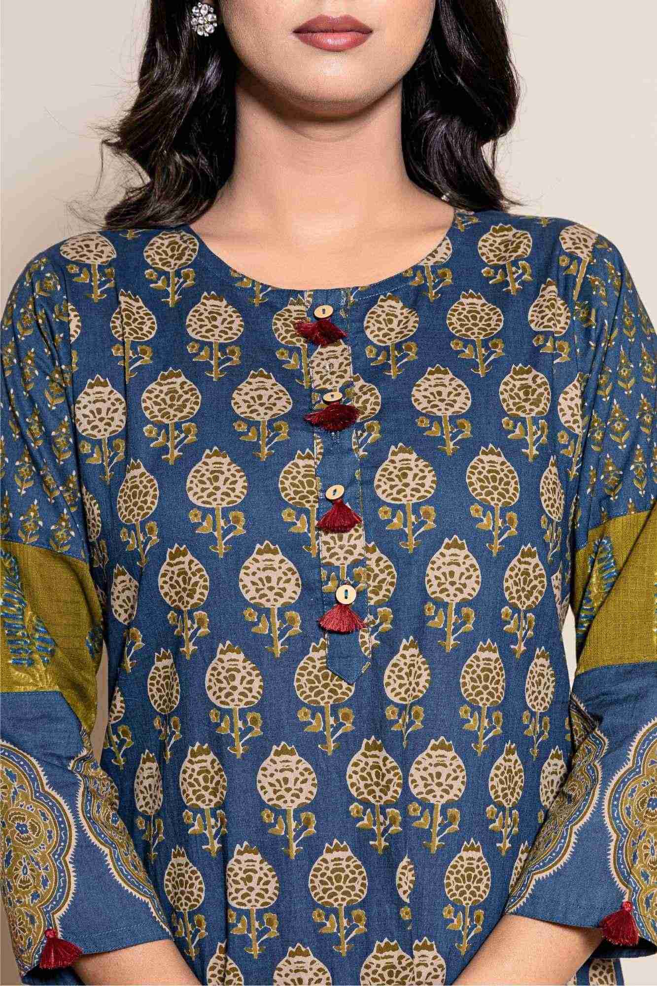 Naksh Blue Cotton Straight Printed Kurta and Maroon Pants