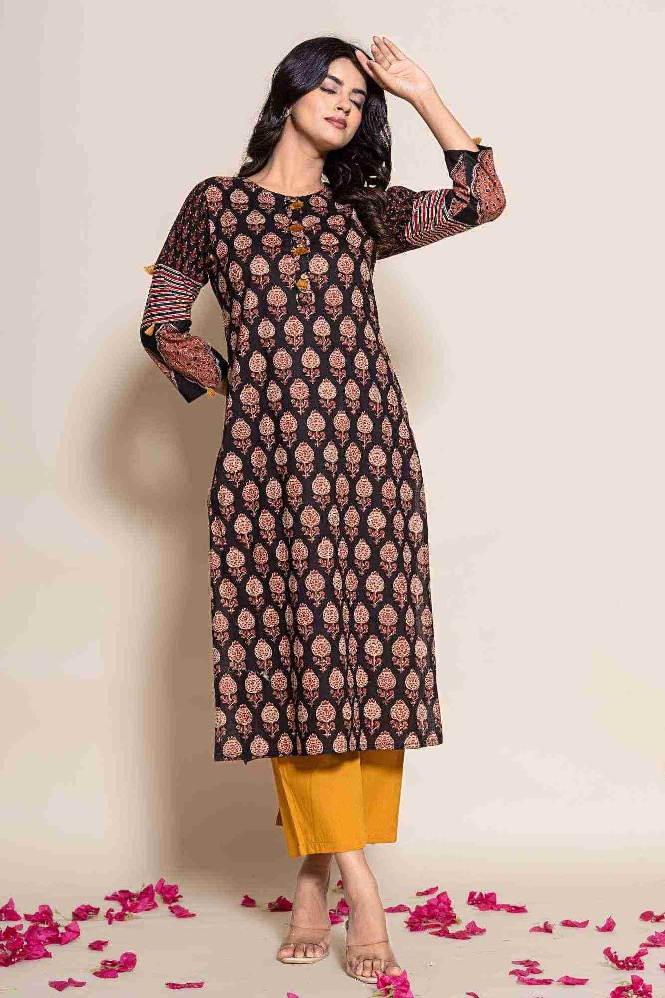 Naksh Black Cotton Straight Printed Kurta and Yellow Pants