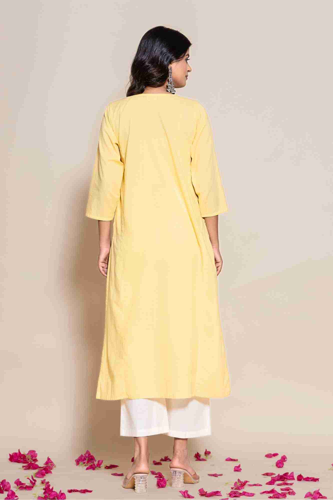 Naksh Yellow Cotton Solid Kurta And Printed Dupatta