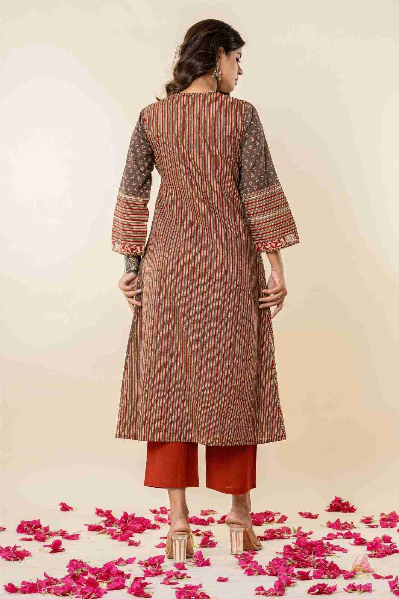 Angrakha Cotton Printed Kurta And Pants Set