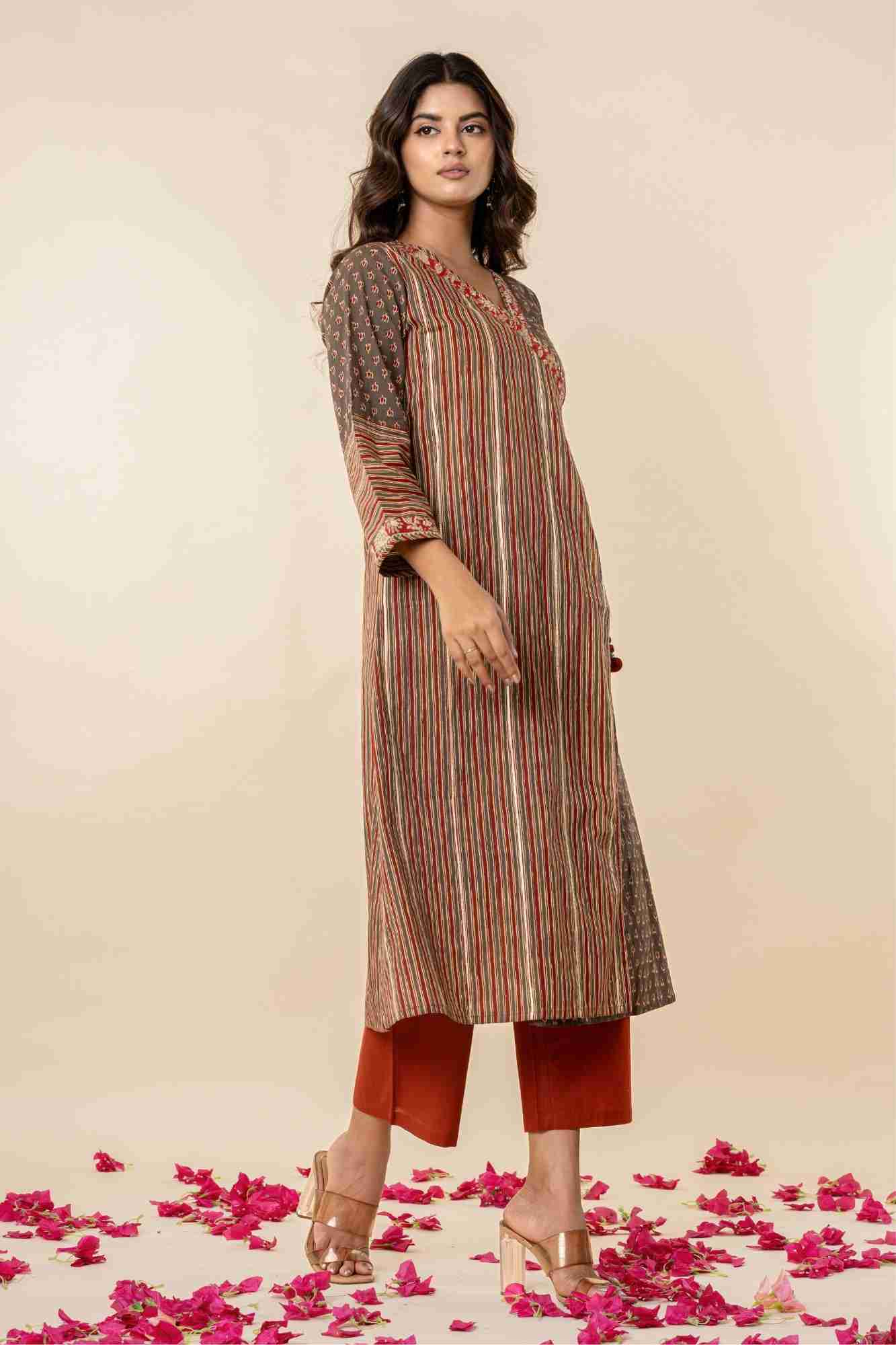 Angrakha Cotton Printed Kurta And Pants Set