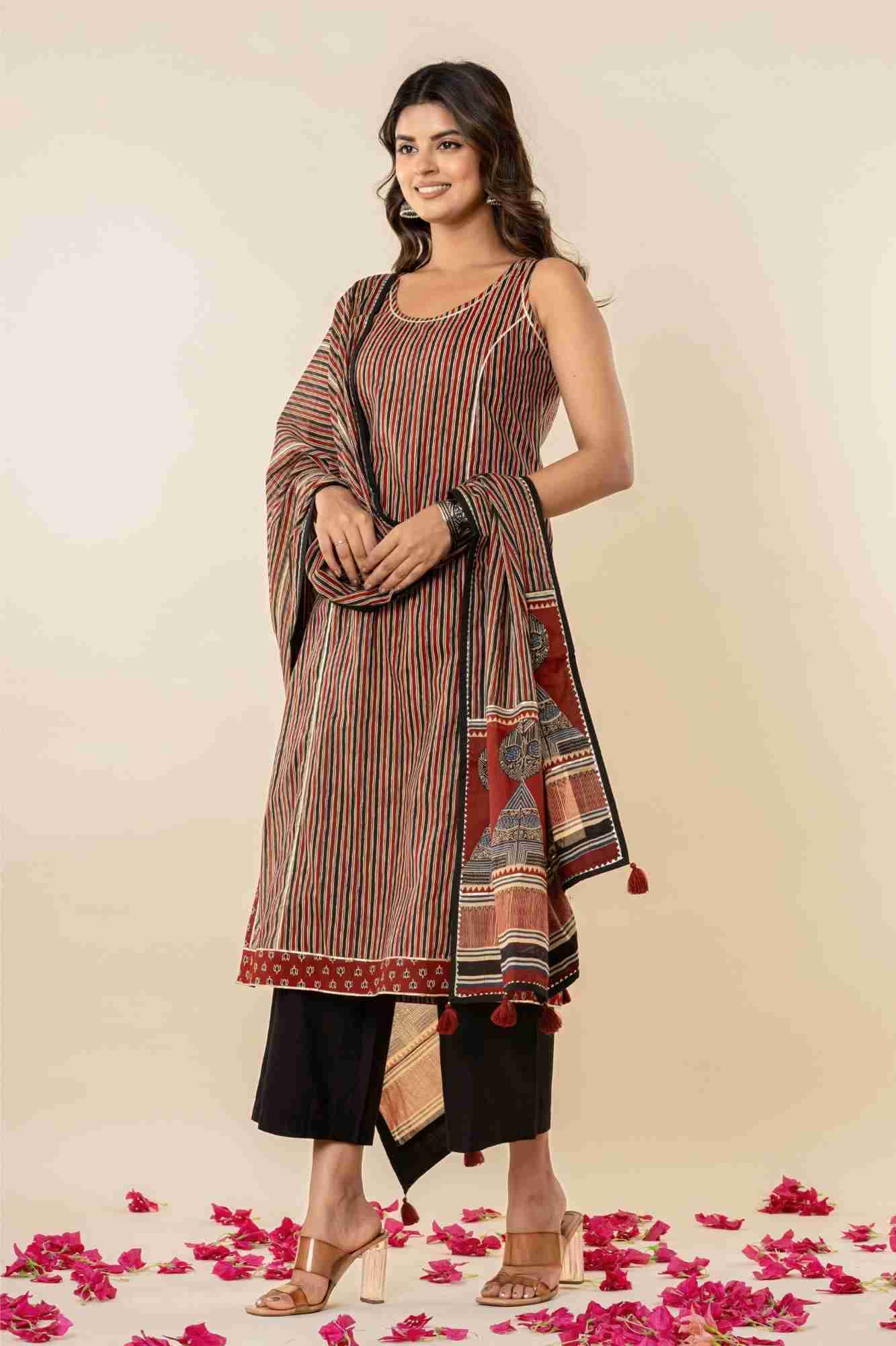 Striped Cotton Sleeveless Kurta Pants with Dupatta