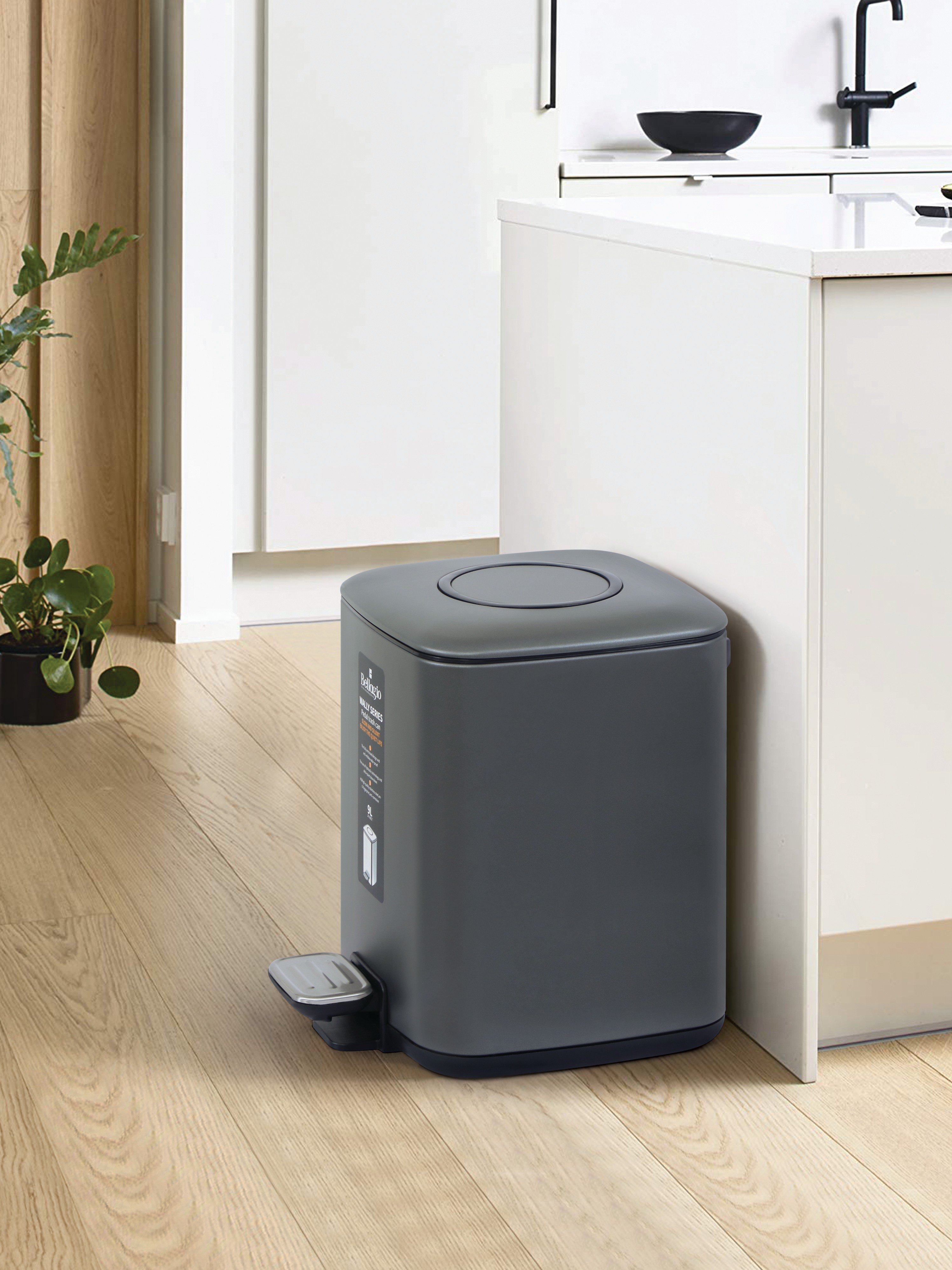 Bellagio Titanium Grey 9L Dustbin 410High-Quality Stainless Steel Pedal Trash Can/DustBin With Plastic Bucket
