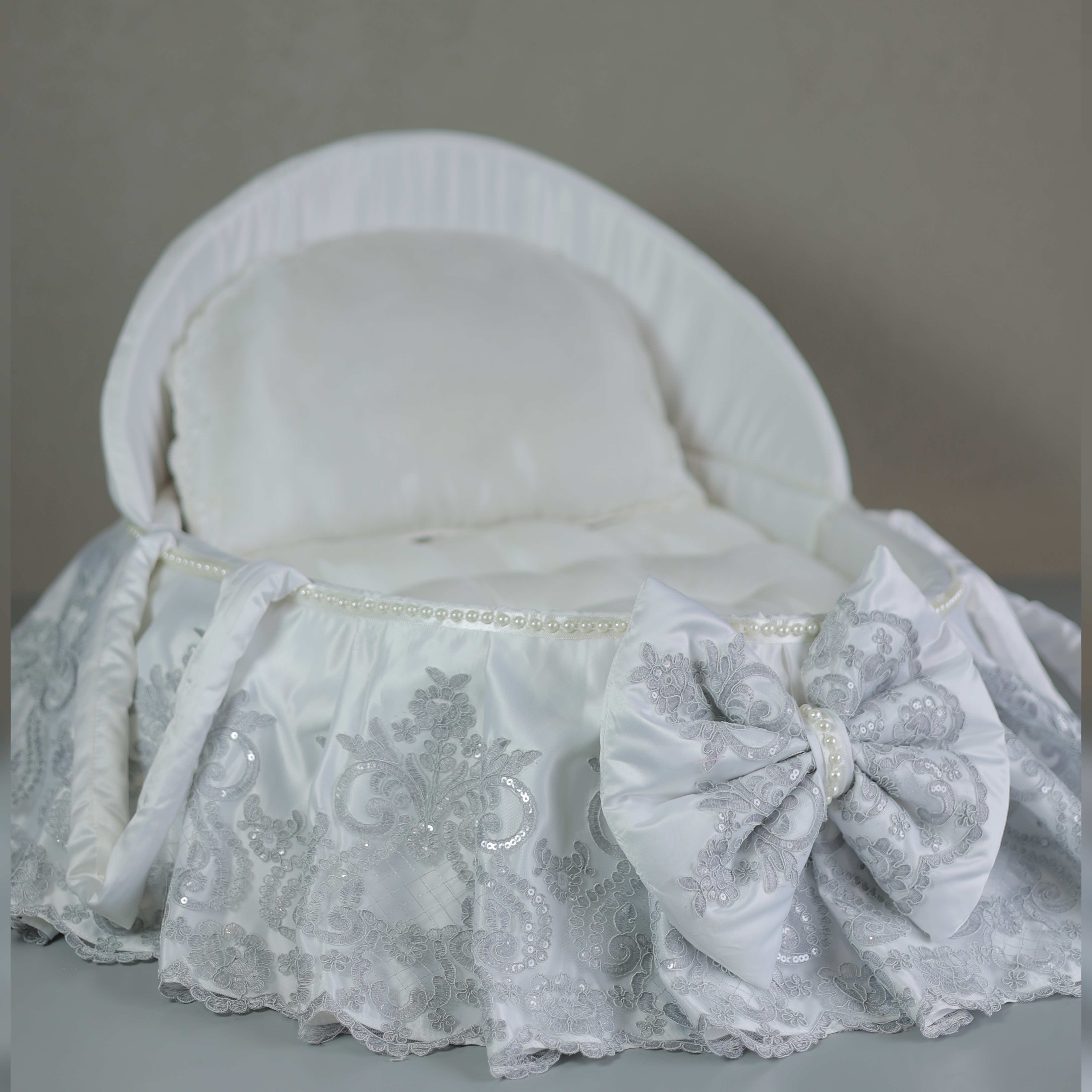 Luna Whisper Baby Nest