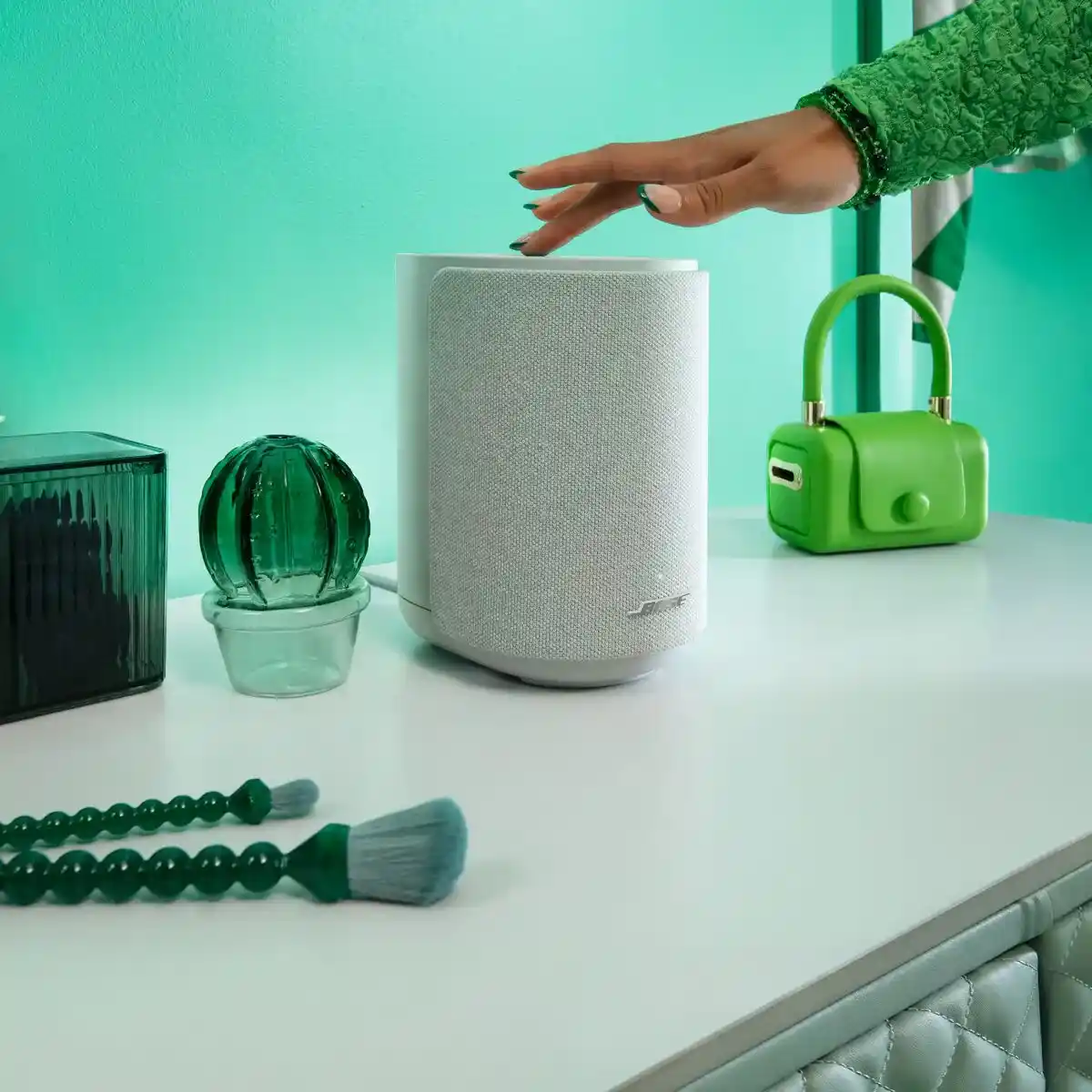 Bose Lifestyle Ultra Speaker White | Wireless Multiroom Speaker 4