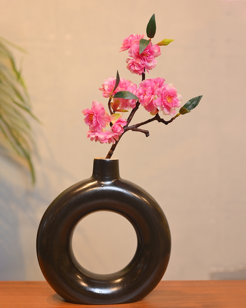 Order Happiness | Order Happiness Black Colour Pipe Shade Flower Planter 0