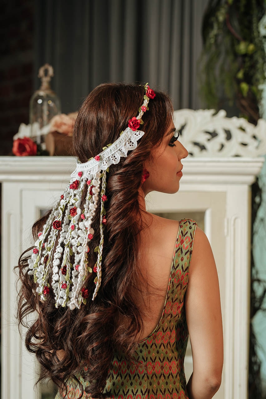 Floral art | Lace tiara with hangings undefined
