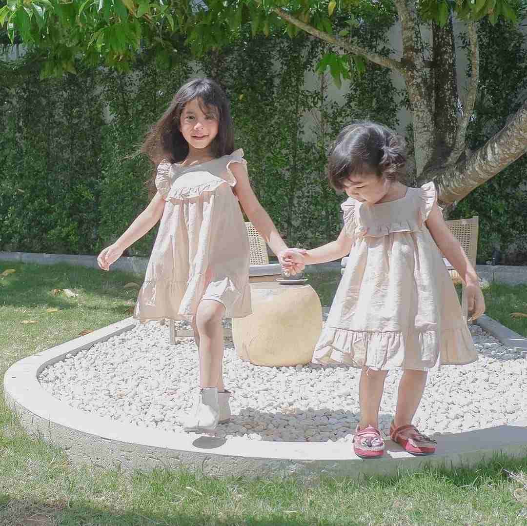 BEIGE DRESS