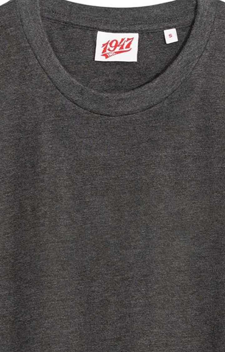 Unisex Kochi x3 Tri-Blend T-Shirt in Charcoal
