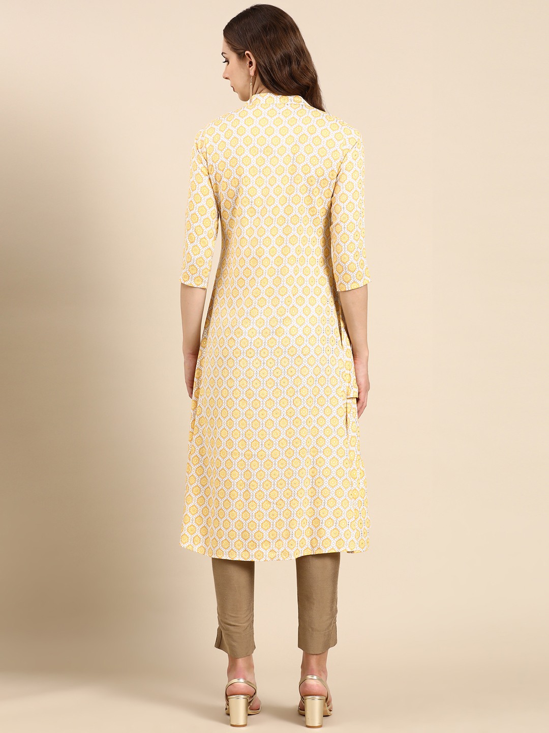 SHOWOFF Women's Mandarin Collar Geometric Yellow A-Line Kurta