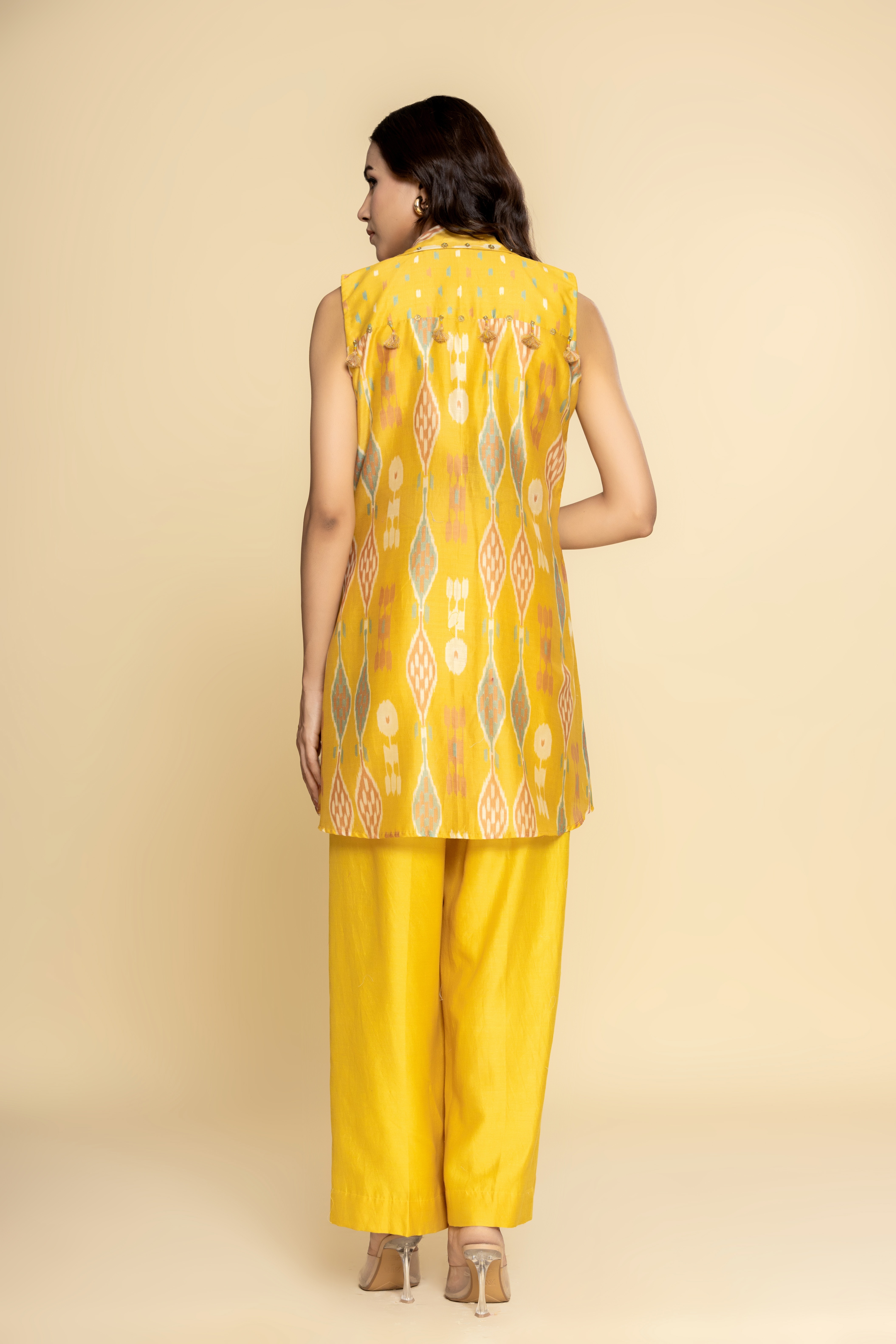 Mustard chanderi jacket with pants and bustier