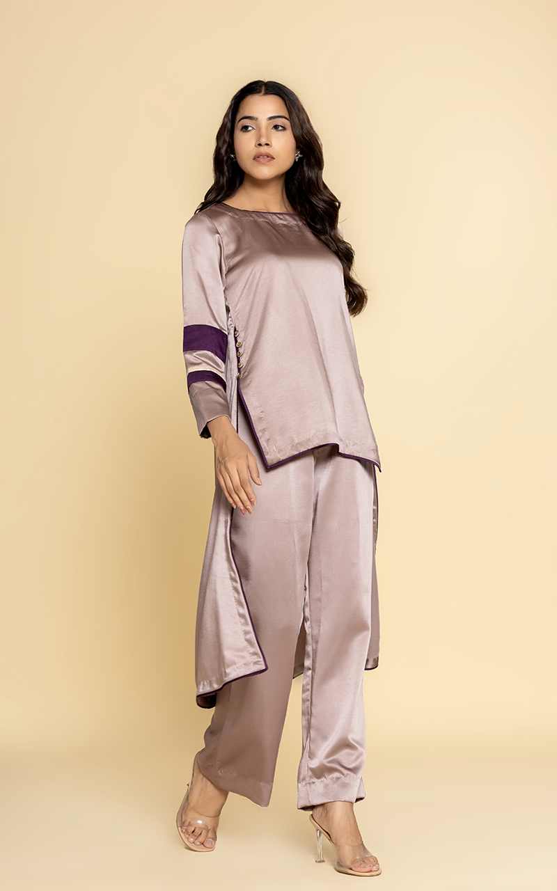 Purple co-ord set with side slits and button detailing