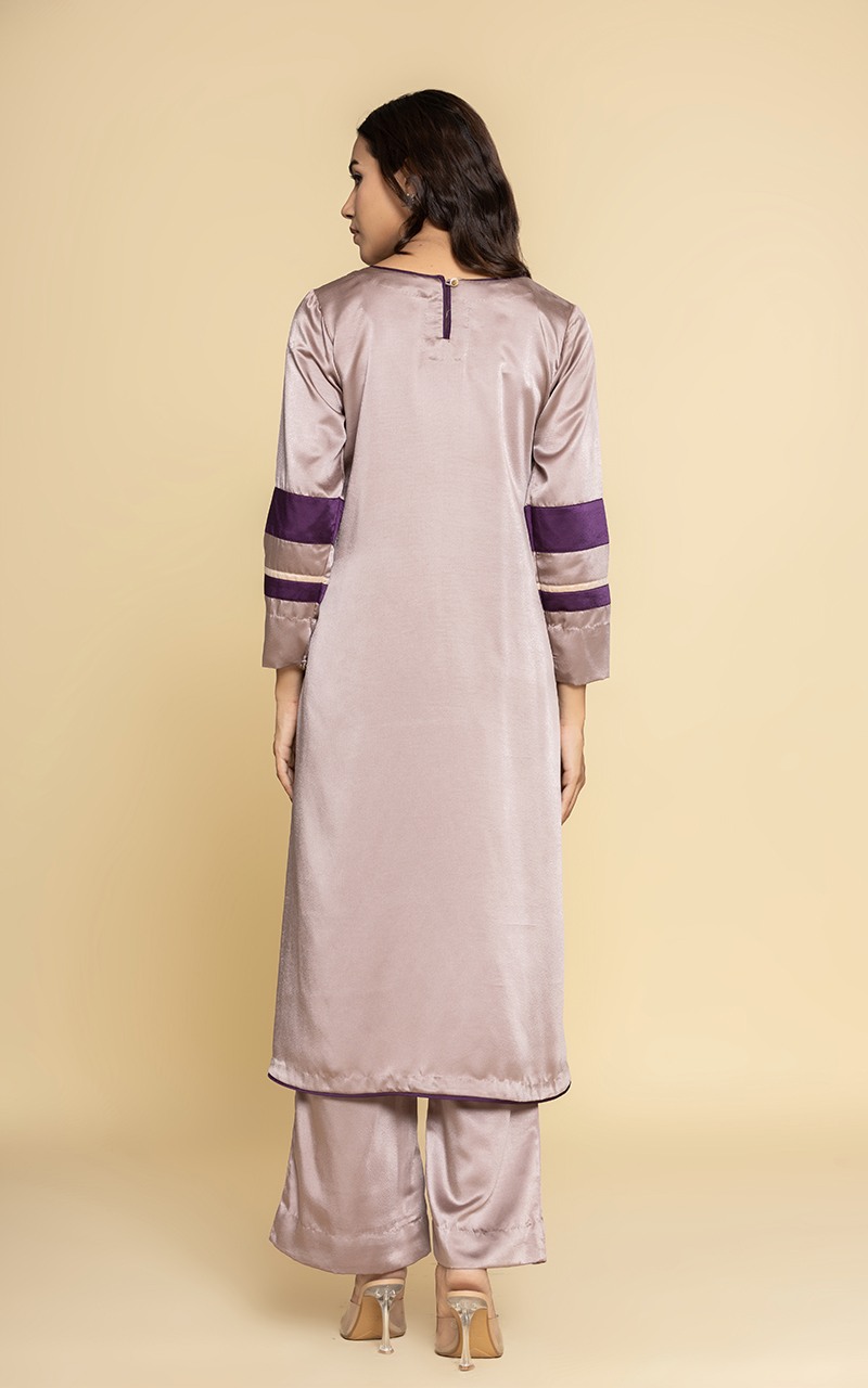 Purple co-ord set with side slits and button detailing