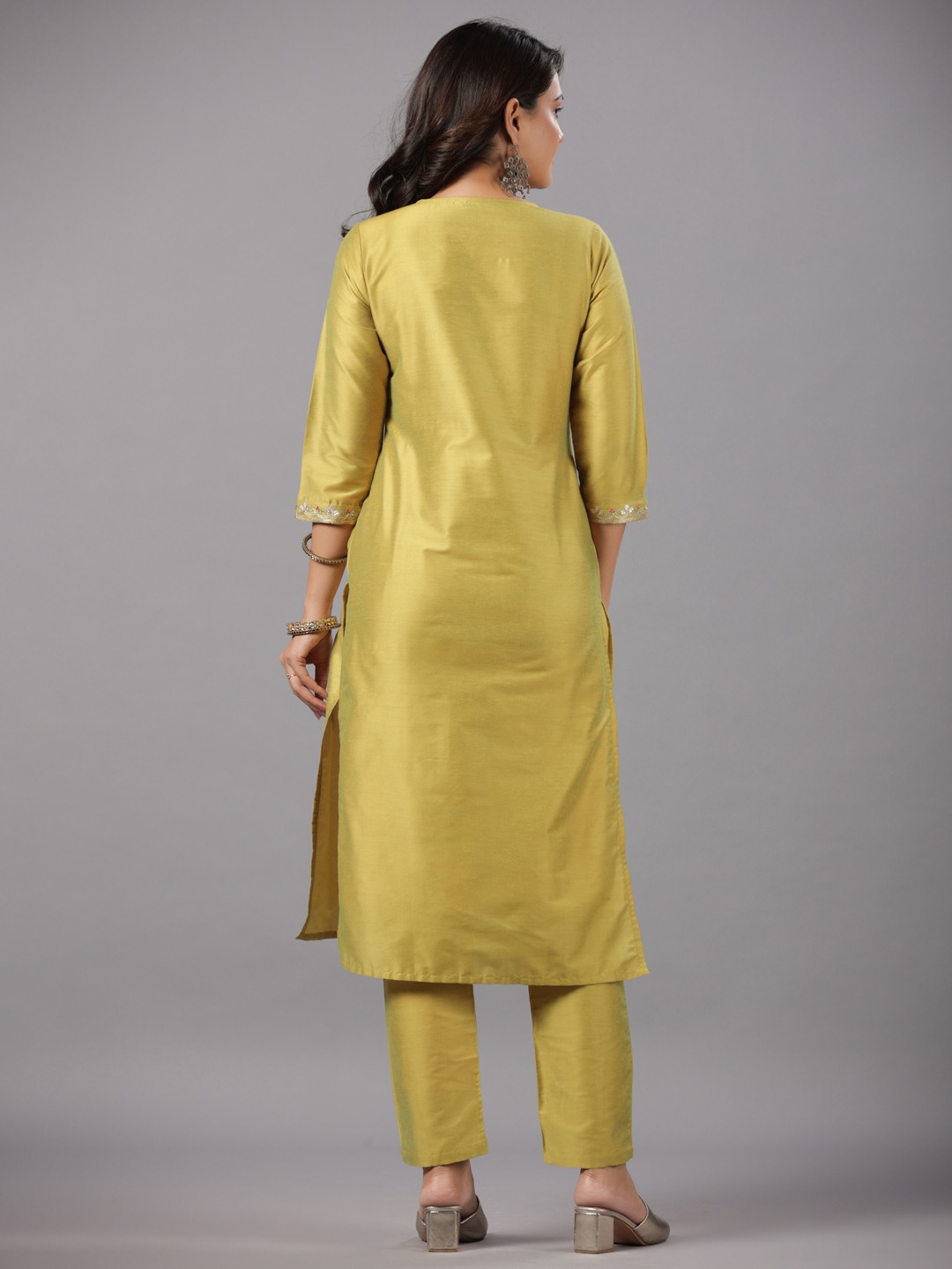 PST Embroidery Kurta With Solid Pant