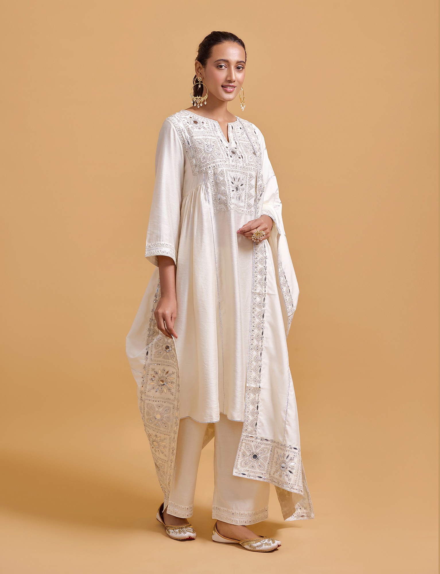 Zeenat Offwhite Heavy Dupatta