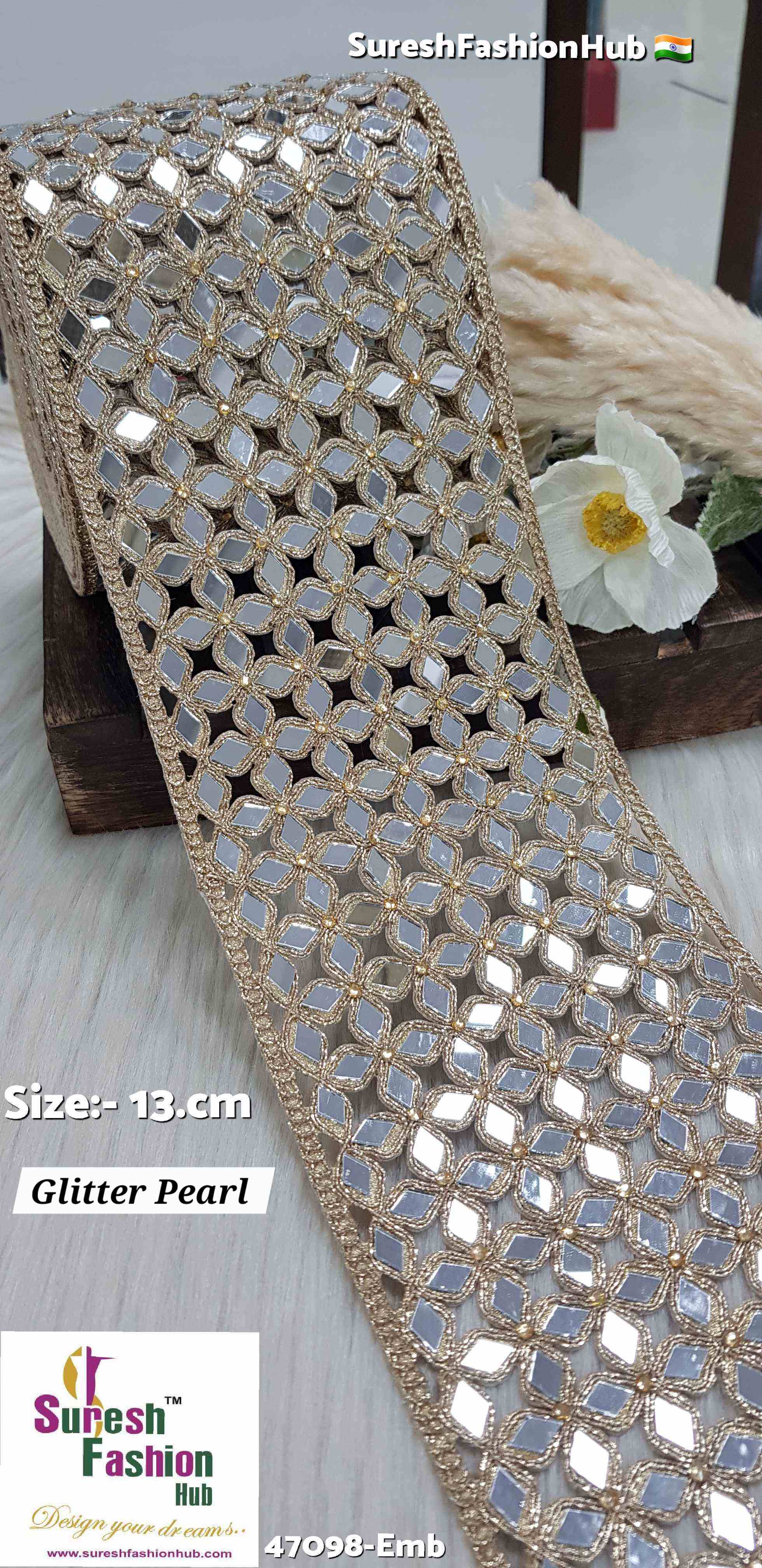  Parallelogram Flower Mirror Lace