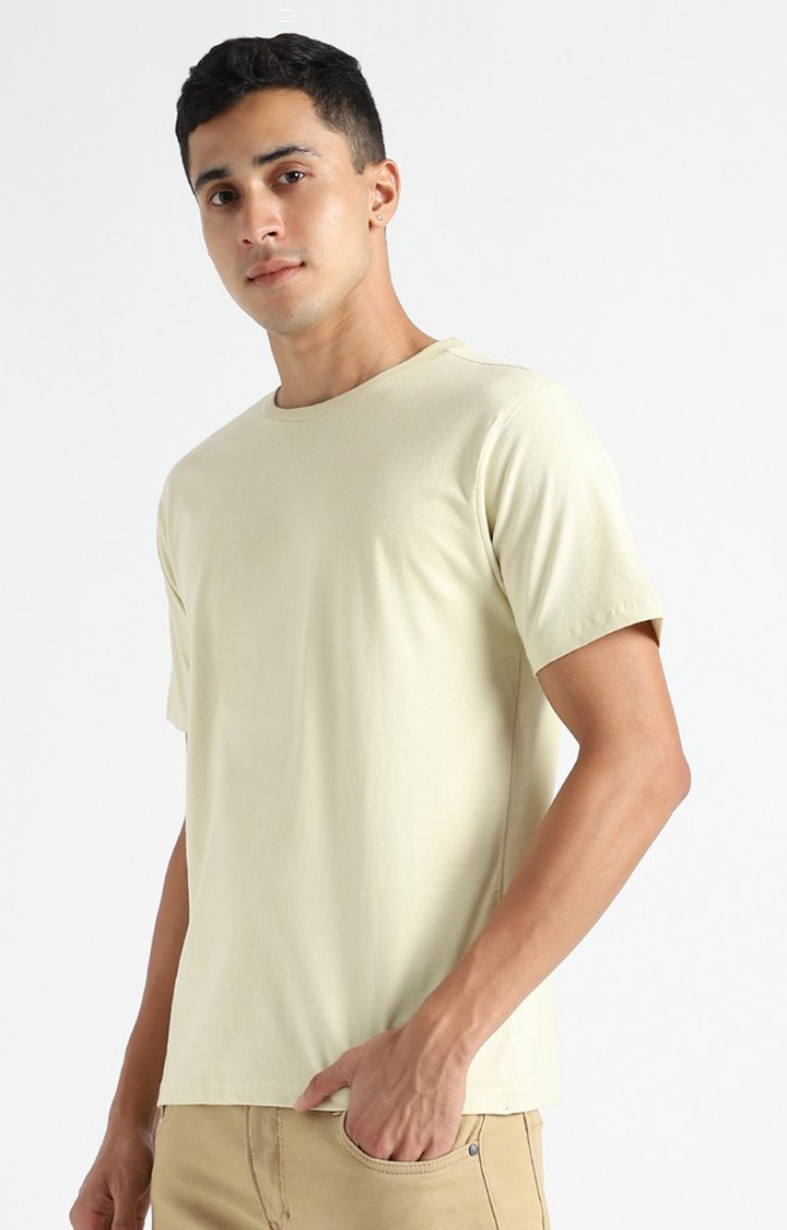 livbio | Men Yellow Cotton Solid Regular T-Shirt