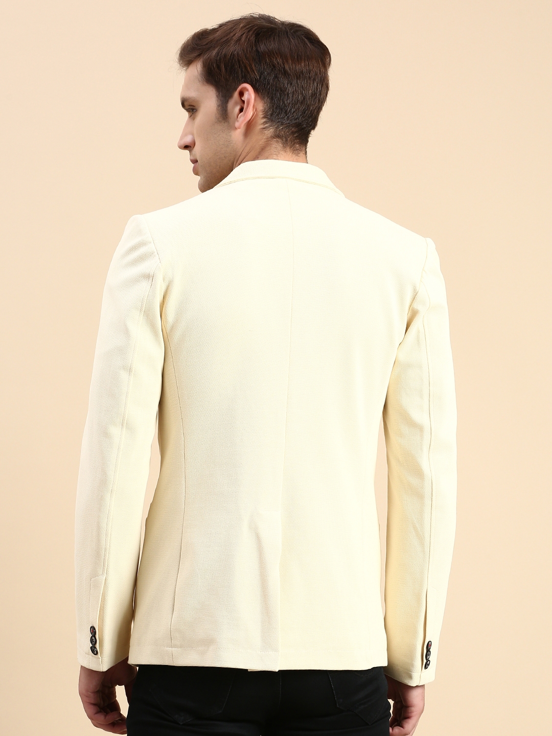 Showoff | SHOWOFF Men's Single Breasted Cream Solid Slim Fit Blazer 3