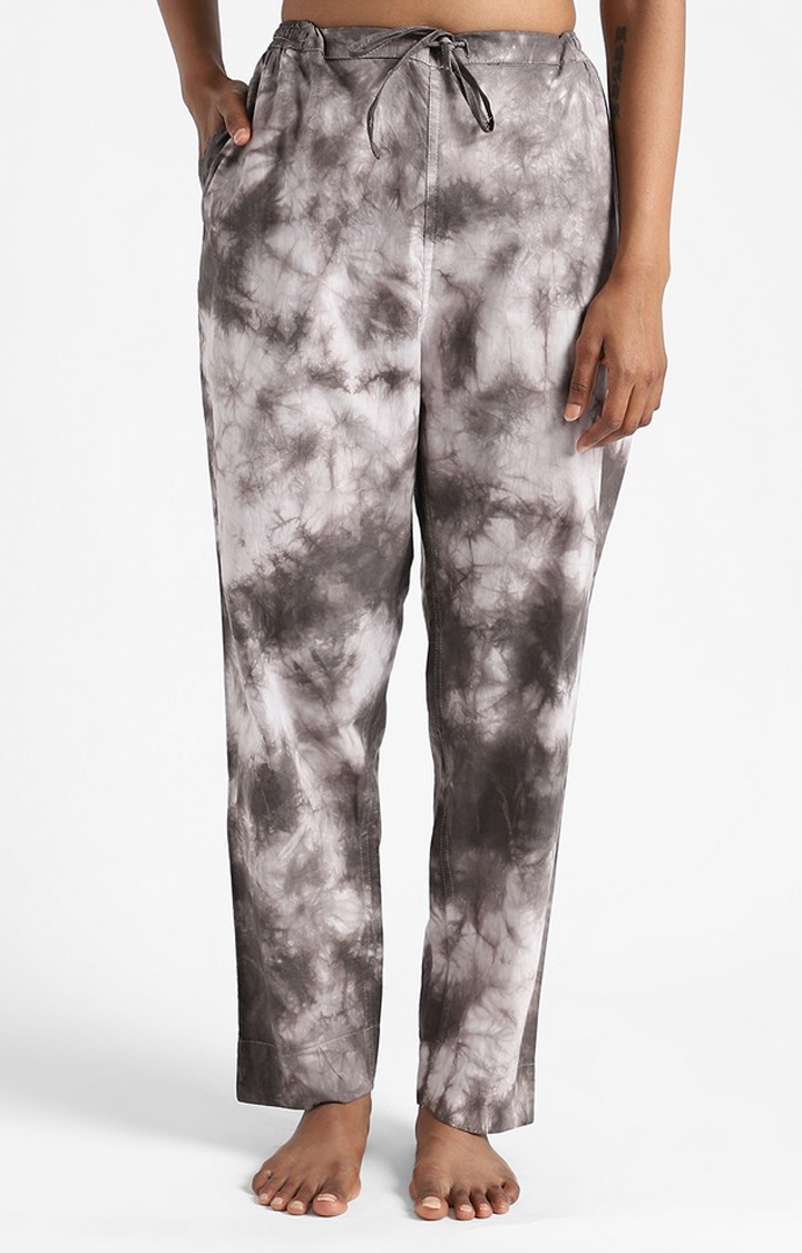 livbio | Organic Cotton & Natural Tie & Dye Womens Iron Black Color Slim Fit Pants