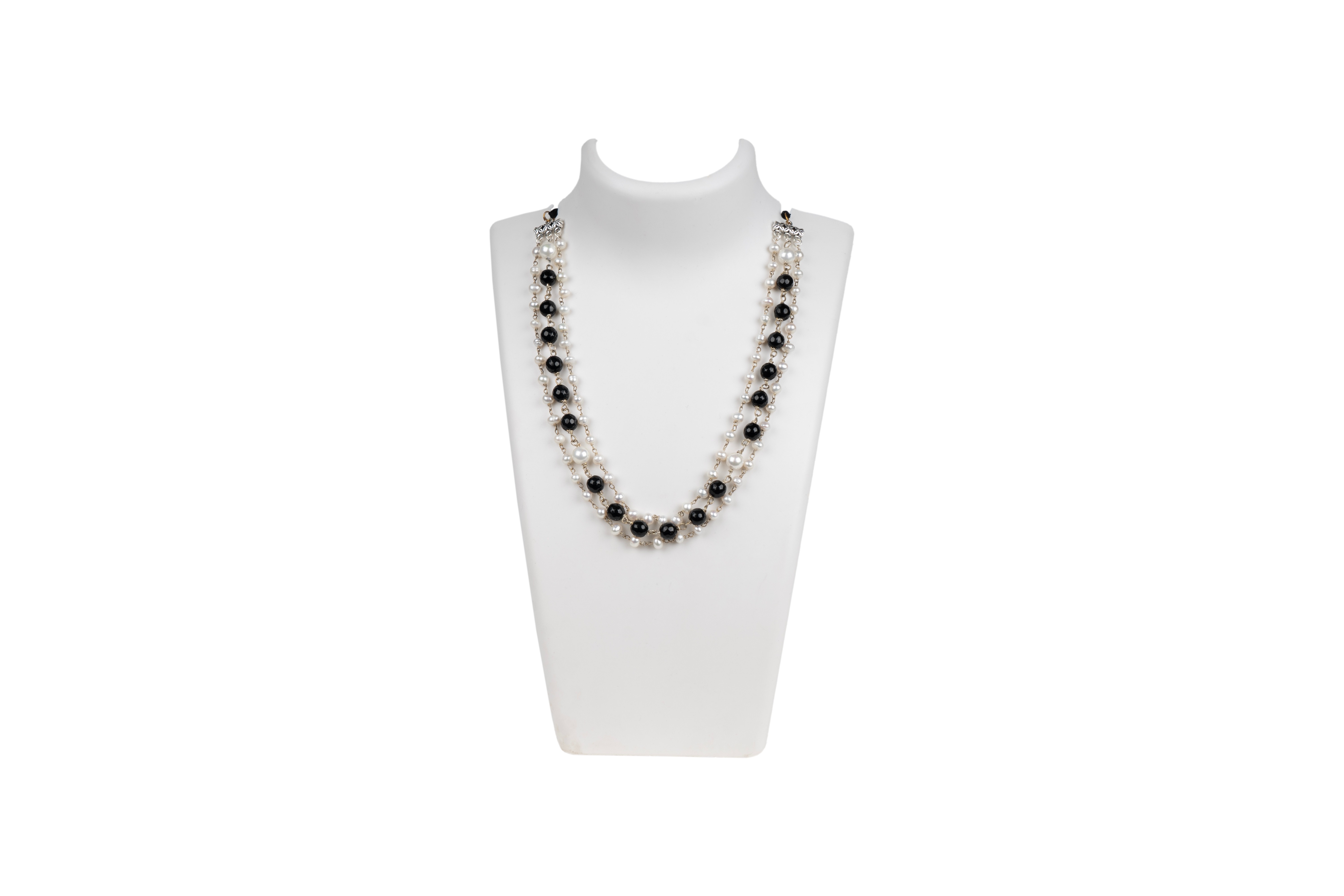 Pearl Black Agate Mixed Three Layered Choker