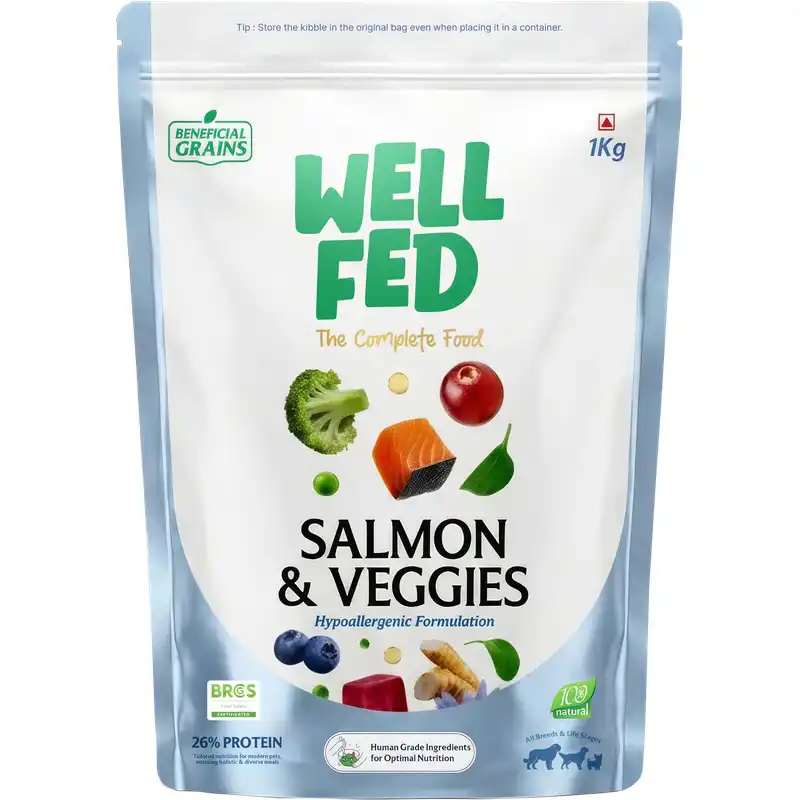 Well Fed Beneficial Grain Chicken and Veggies Dry Food for Dogs