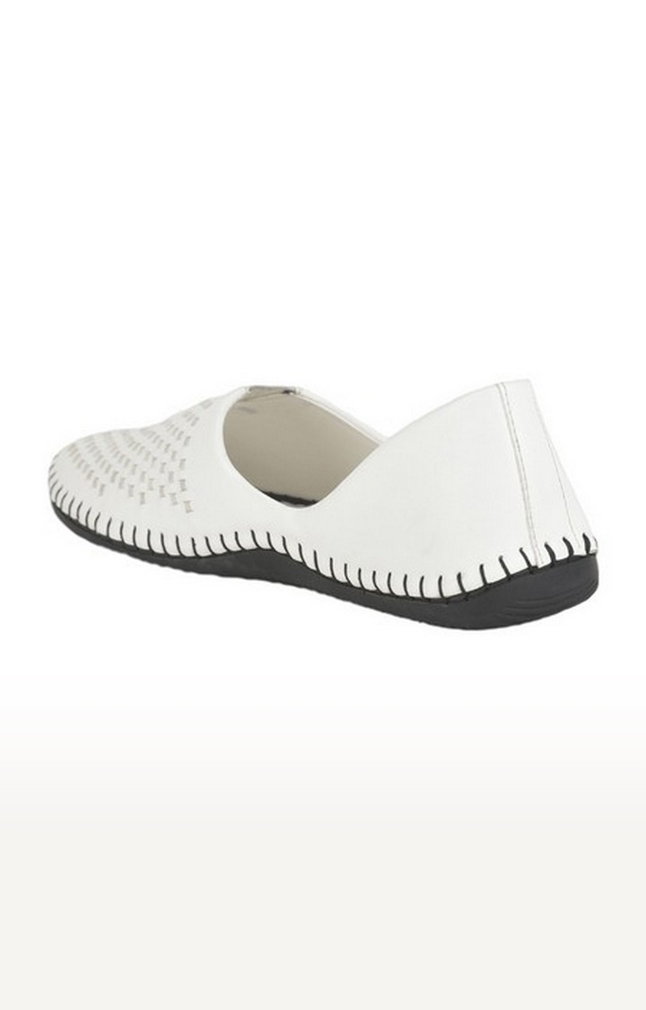 Men's White Slip On Closed Toe Loafers