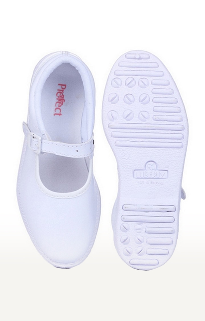 Girl's White Buckle Round Toe School Shoes