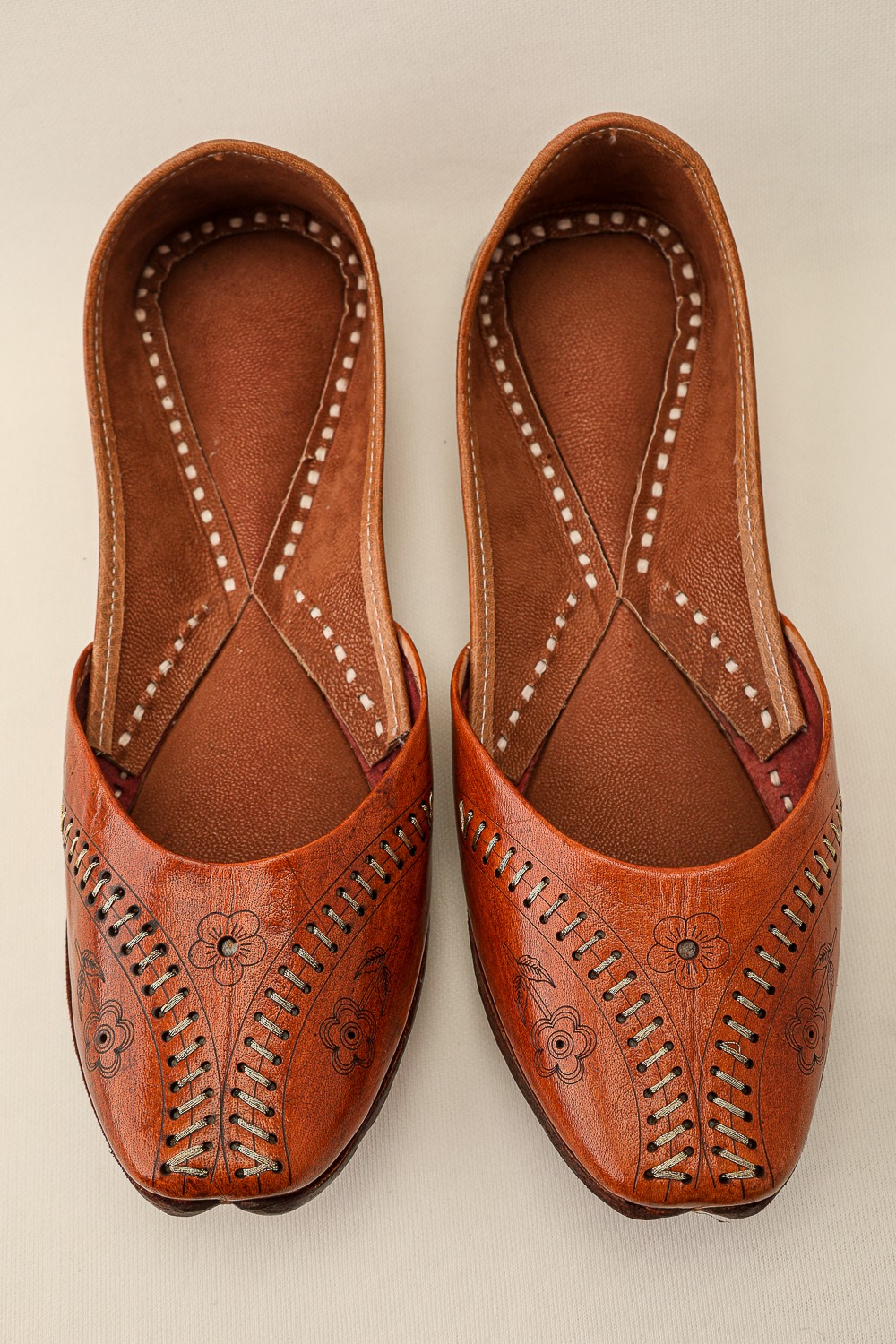 Soft cushion Brown leather Fulkari Punjabi Mojari