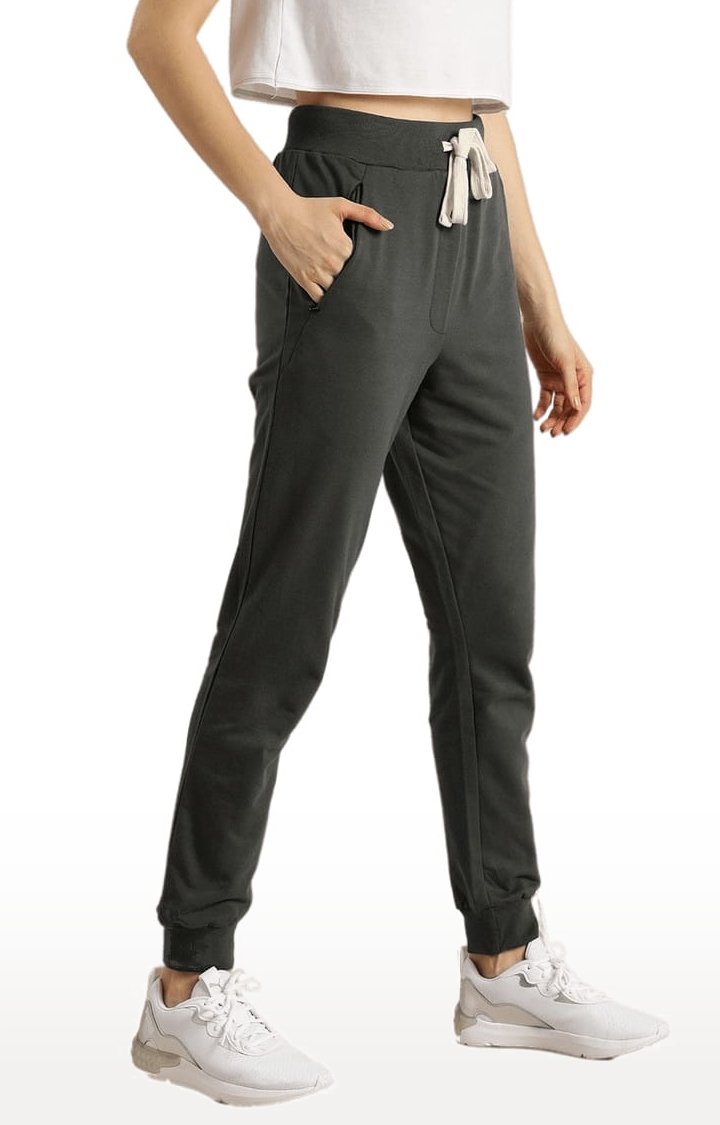 Dillinger | Women's Grey Cotton Solid Casual Jogger 2