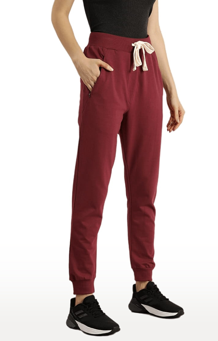 Women's Red Cotton Solid Casual Jogger