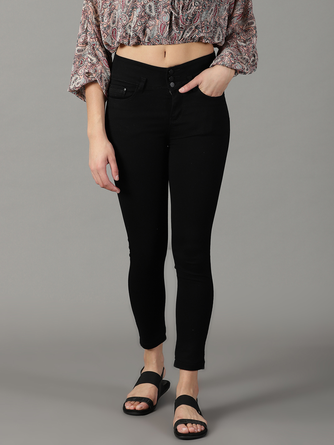 SHOWOFF Women Black Solid  Slim Fit Jeans