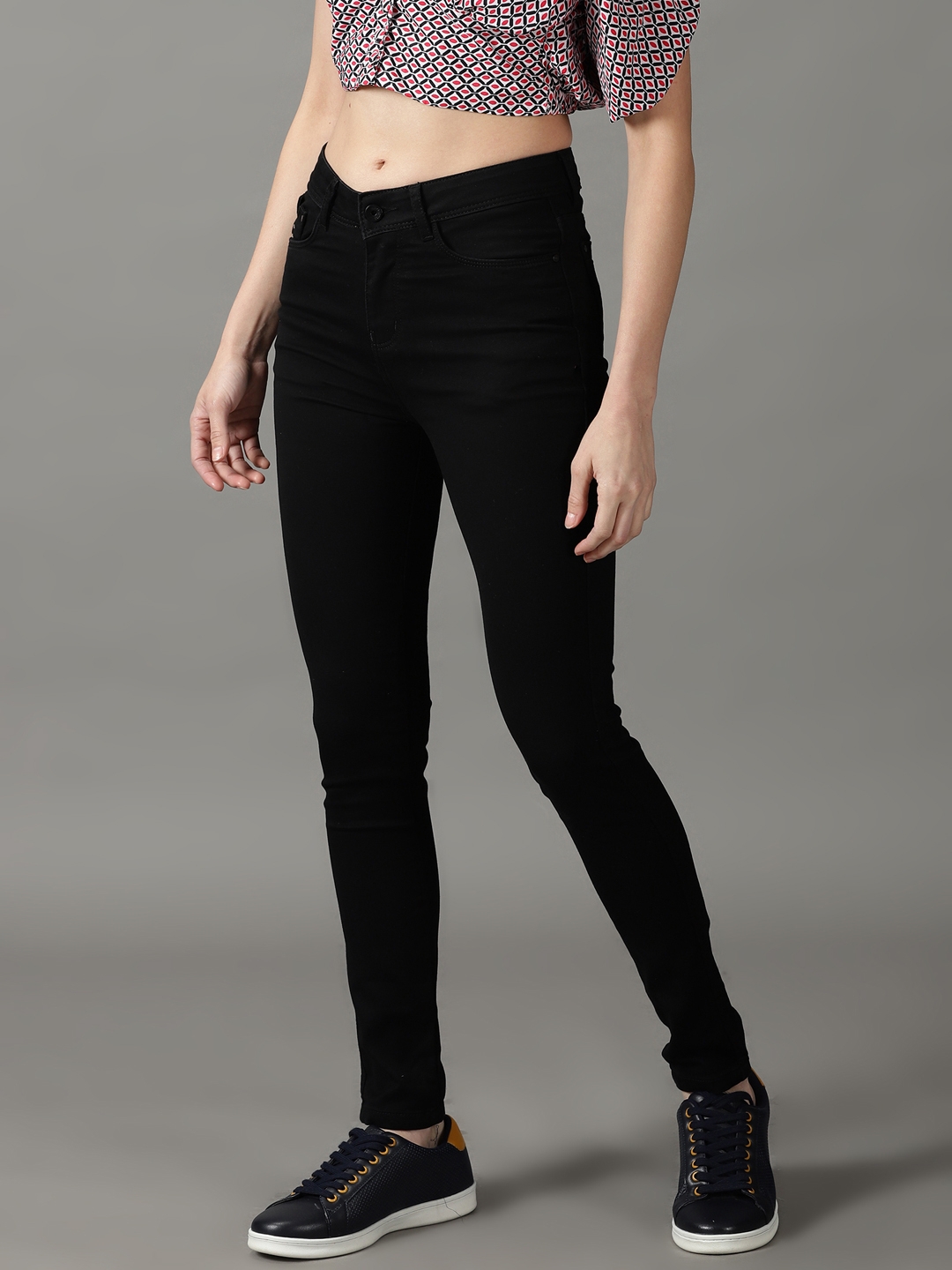 Showoff | SHOWOFF Women Black Solid  Slim Fit Jeans 2
