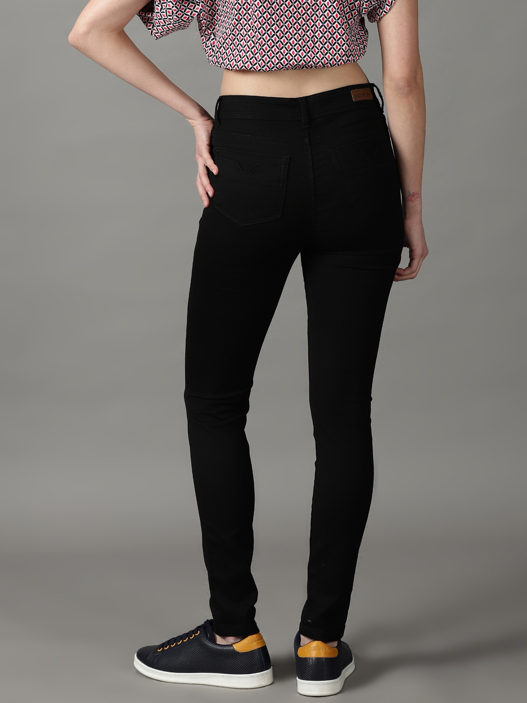 Showoff | SHOWOFF Women Black Solid  Slim Fit Jeans 3