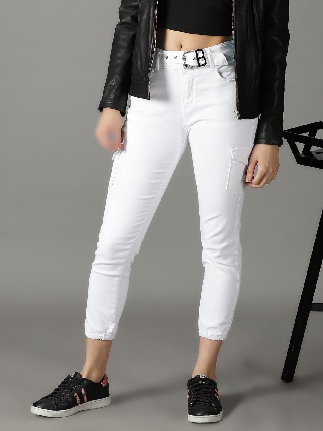 Showoff | SHOWOFF Women White Solid  Jogger Jeans 0