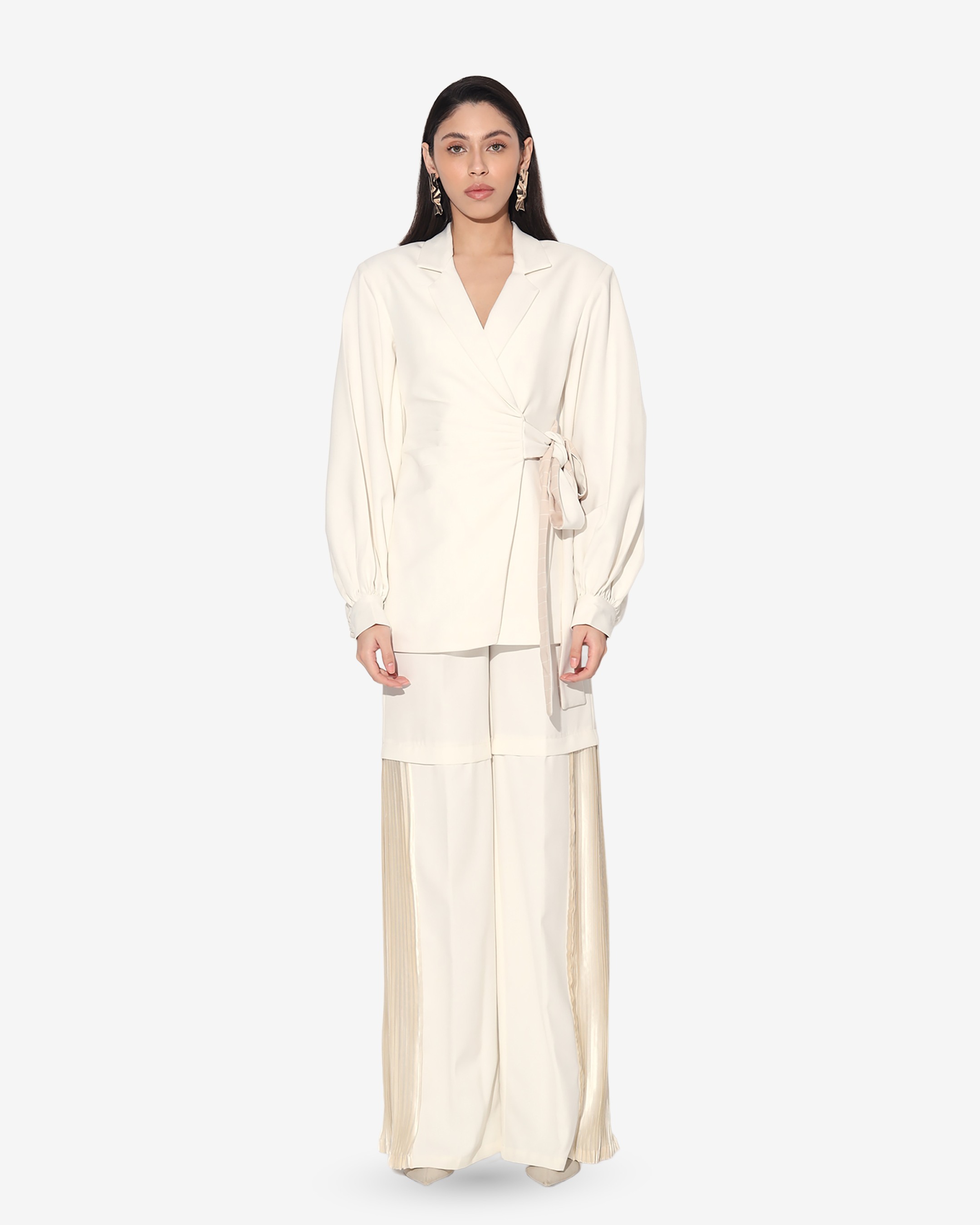 Neo Wrap Pleated Pant Suit