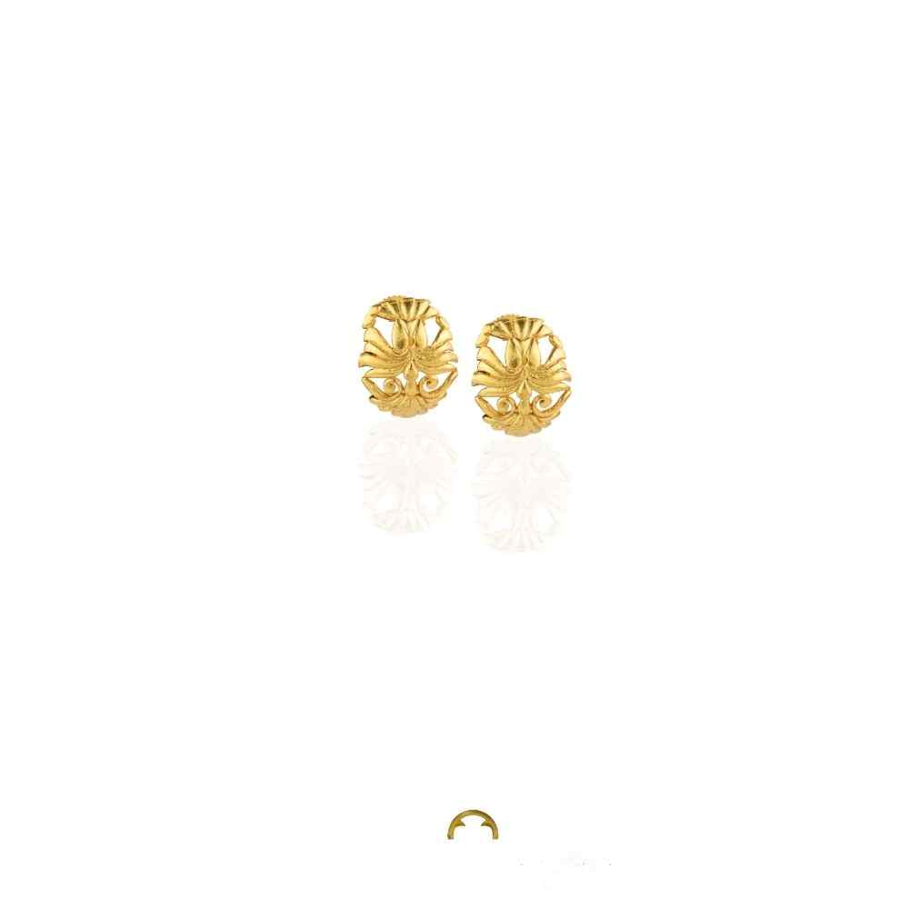 Victoria Studs
