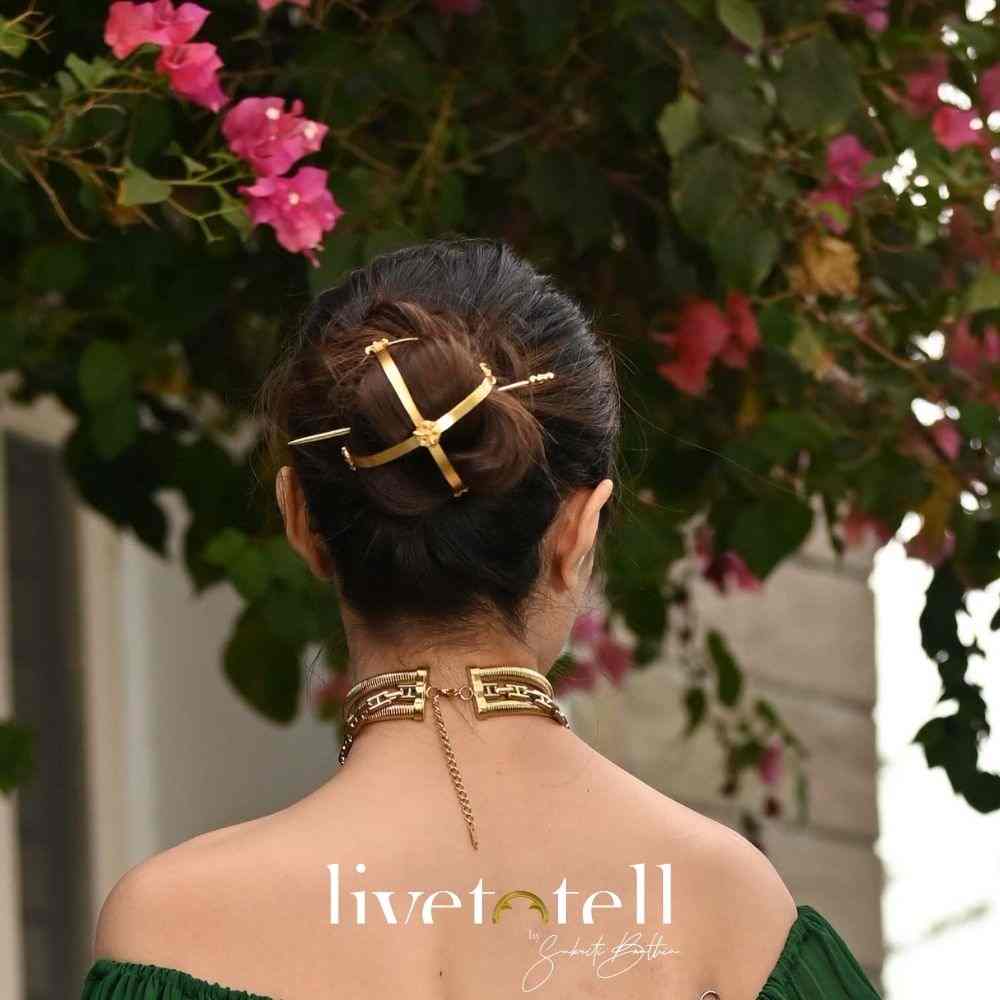 Romania Hair Bun