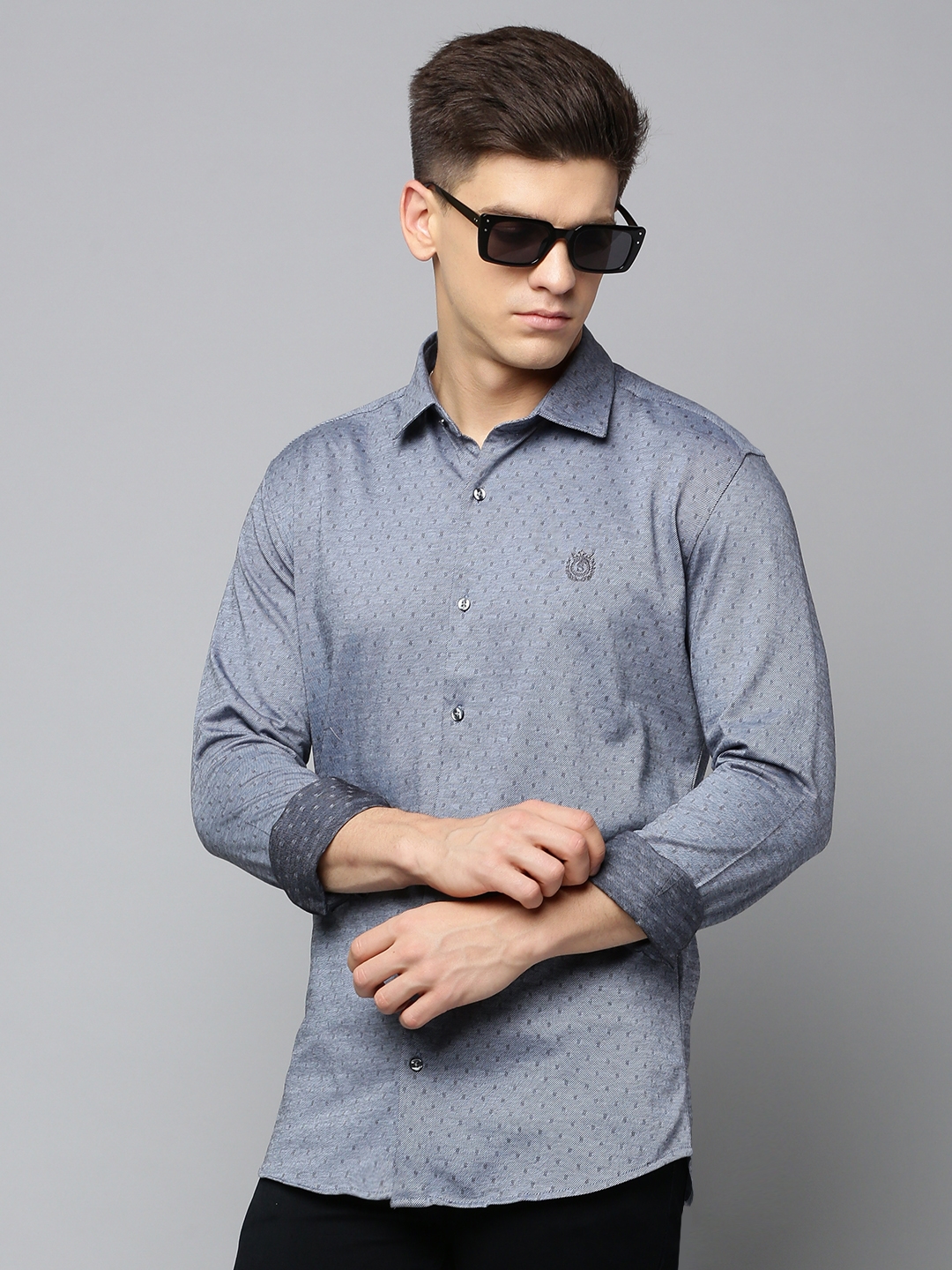 Showoff | SHOWOFF Men's Spread Collar Self Design Grey Slim Fit Shirt 0