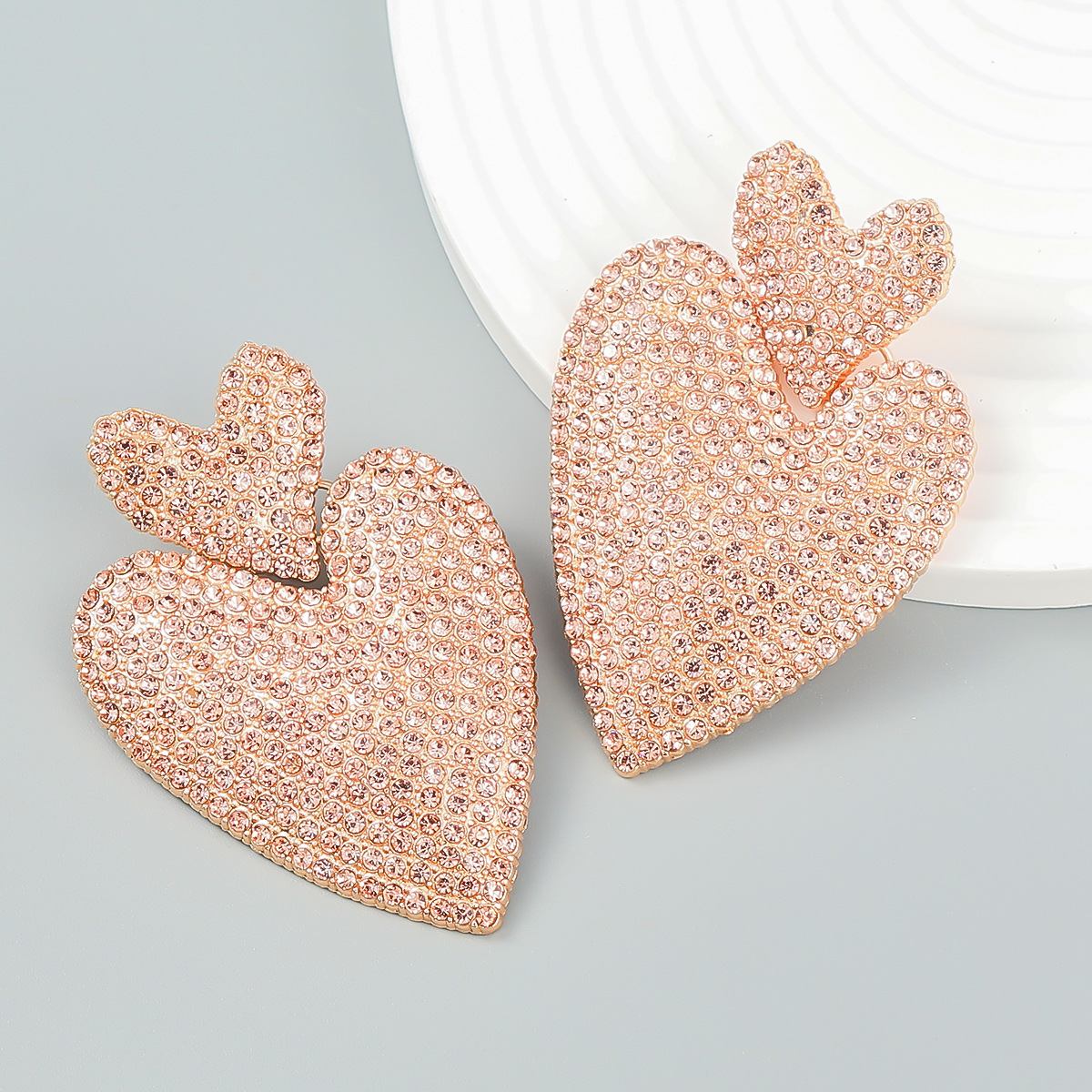 LOVE SHELL EARRINGS