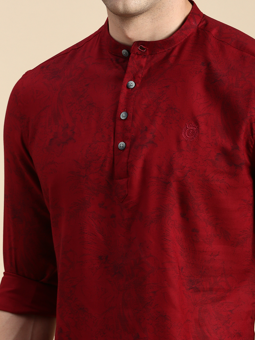 SHOWOFF Men's Mandarin Collar Above Knee Burgundy Straight Kurta