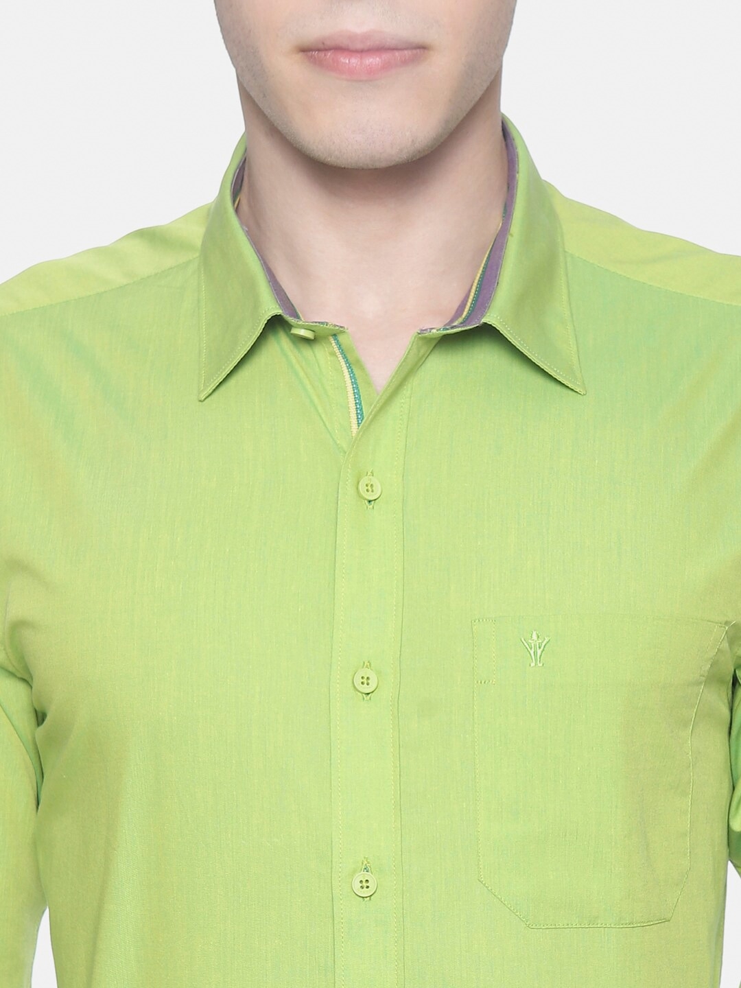 Ramraj Cotton | RAMRAJ COTTON Men Green Smart Slim Fit Solid Formal Shirt 1