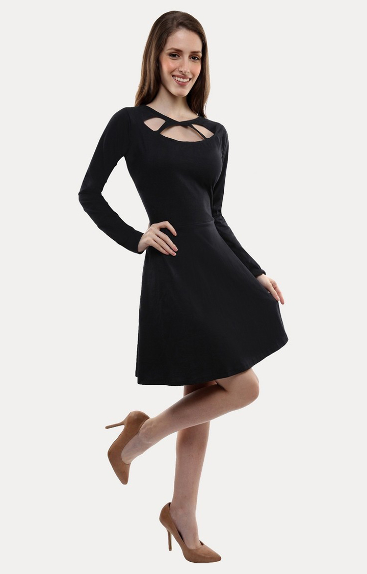 Women's Black Viscose SolidCasualwear Skater Dress